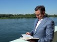 Проект "Читающая нация" прибыл в Улытау: аким ВКО передал эстафету главе региона
