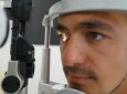 Мужчина едва не ослеп после массажа глаз