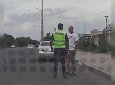 Иностранец заблудился в Талдыкоргане по дороге к Алаколю (ВИДЕО)