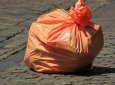 Чек из магазина выдал женщину, выбросившую мусор под Актау