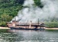 Число жертв пожара на пароме у Филиппин резко возросло