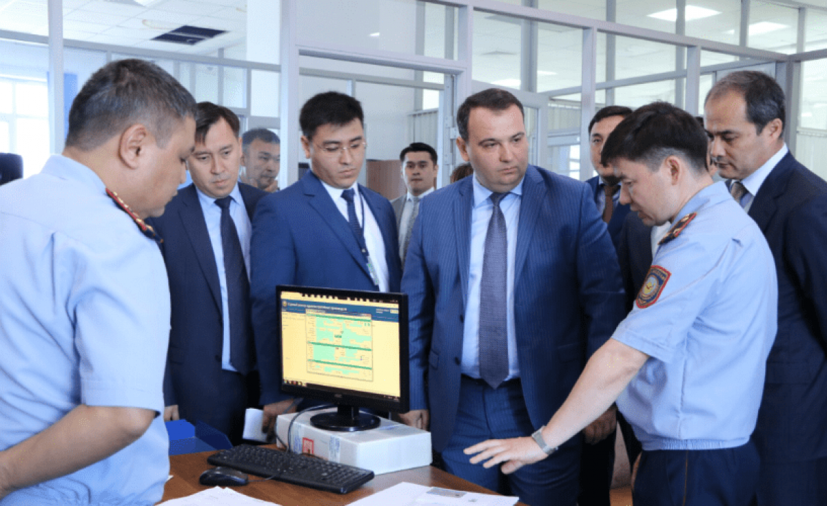 Илья Теренченко: &quot;Нужно уходить от бумажного документооборота&quot;