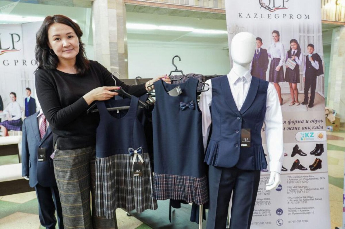 Акимат Нур-Султана выделит до 200 миллионов тенге на приобретение школьных форм