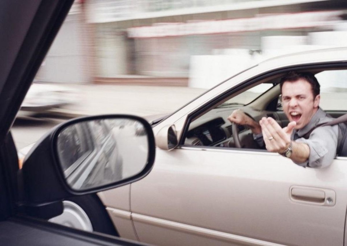 3,5 года ограничения свободы получил карагандинец, устроивший стрельбу на дороге