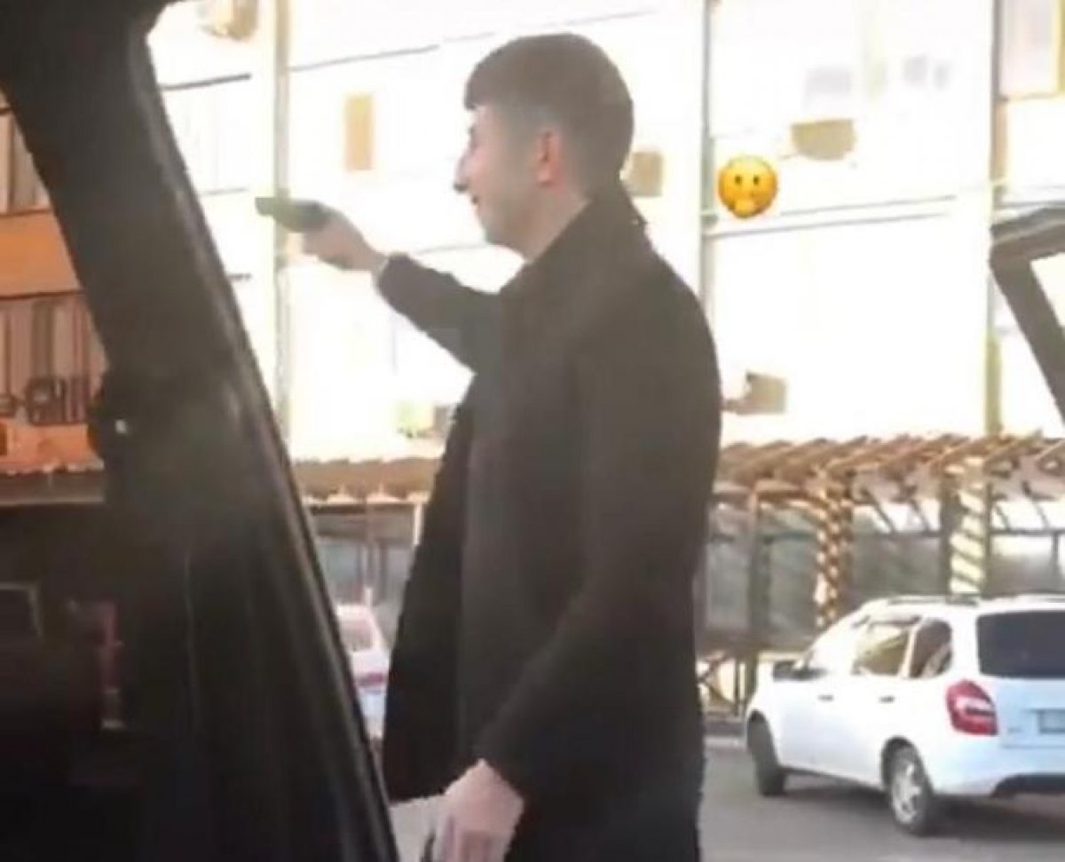 За &quot;понты&quot; с игрушечным пистолетом задержали 20-летнего жителя Уральска