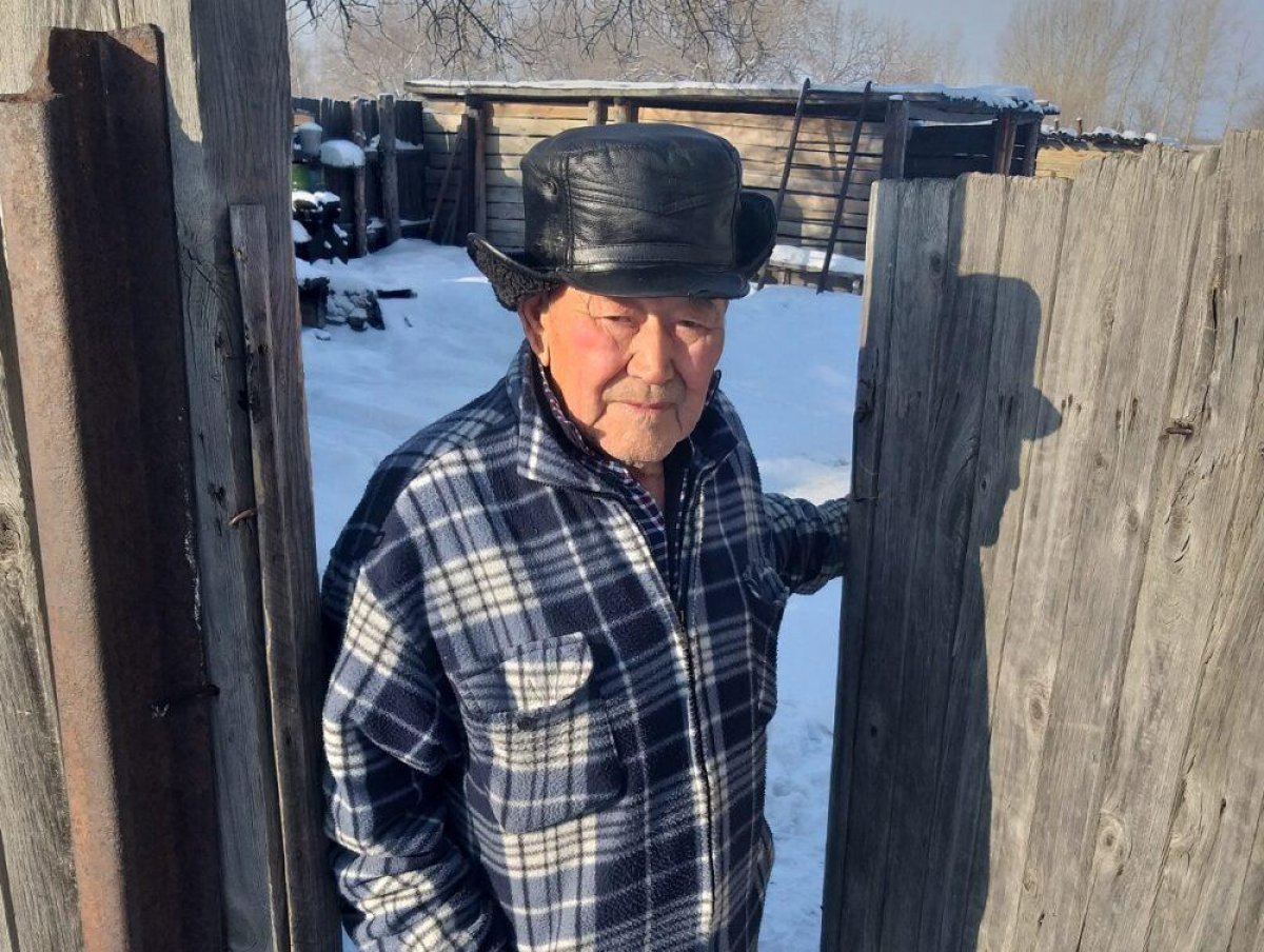 Сельчане в Павлодарской области остались без продуктов и лекарств, но их не эвакуируют