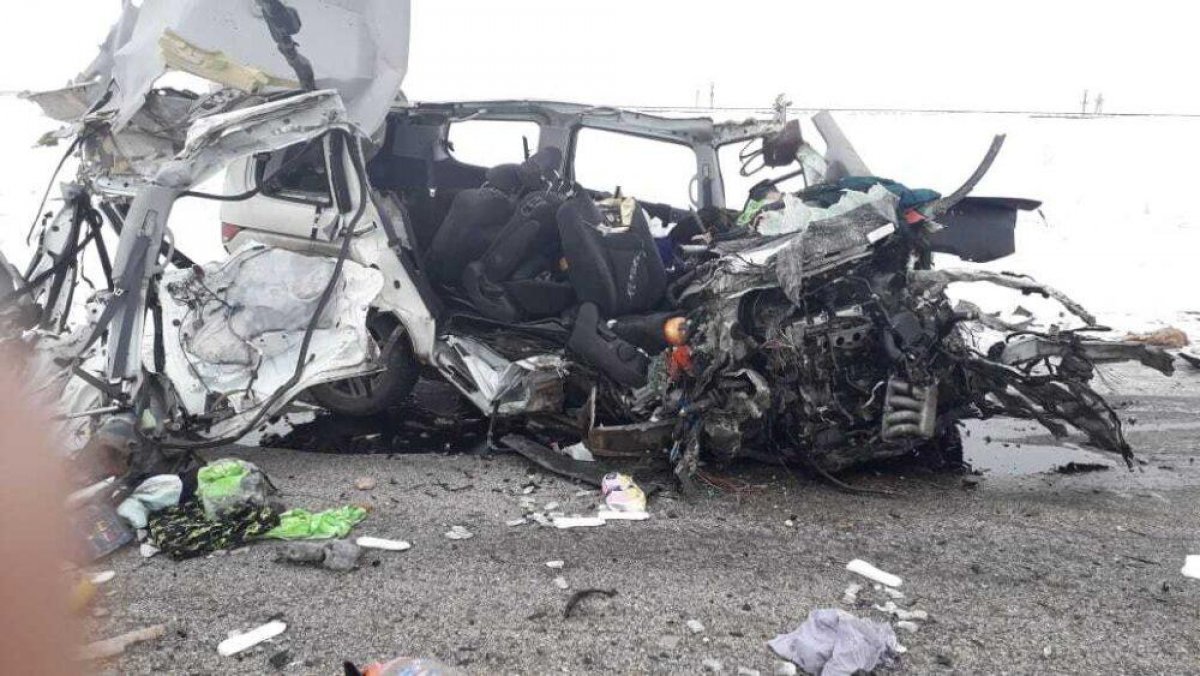 Восемь человек погибли во время крупных аварии в Актюбинской области
