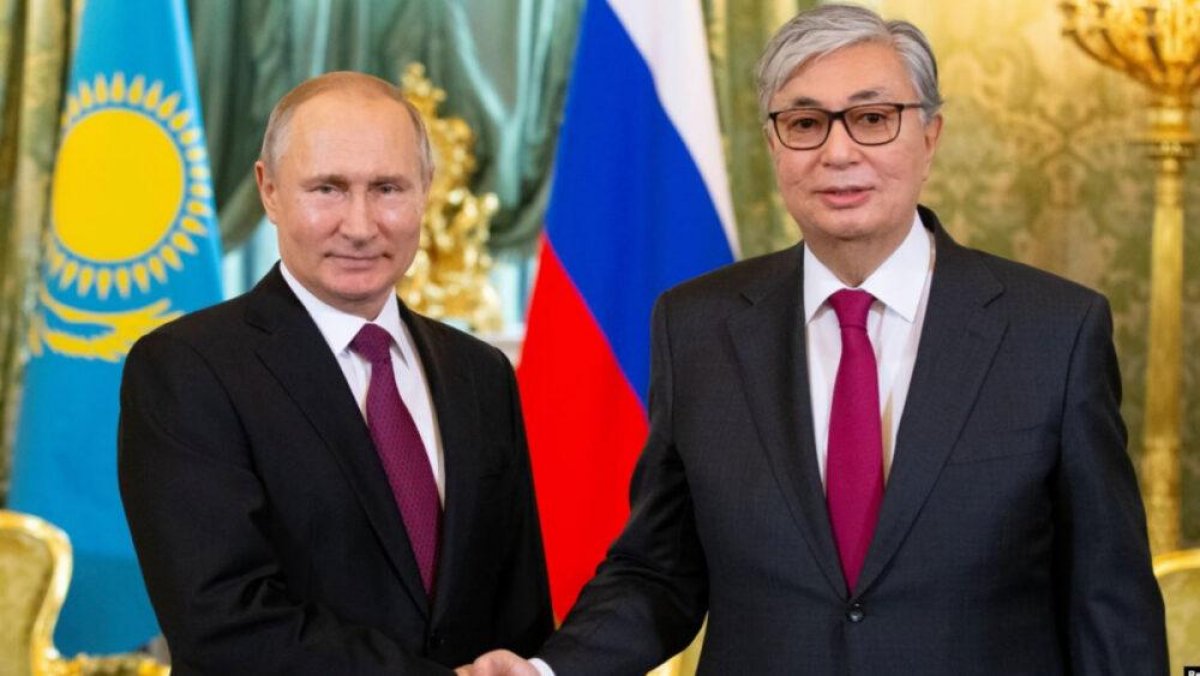 Токаев поговорил с Путиным по телефону и обратился к нему с просьбой