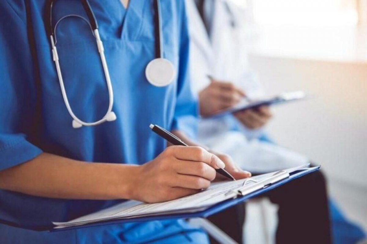 Больше половины зараженных медиков не работали в инфекционных стационарах