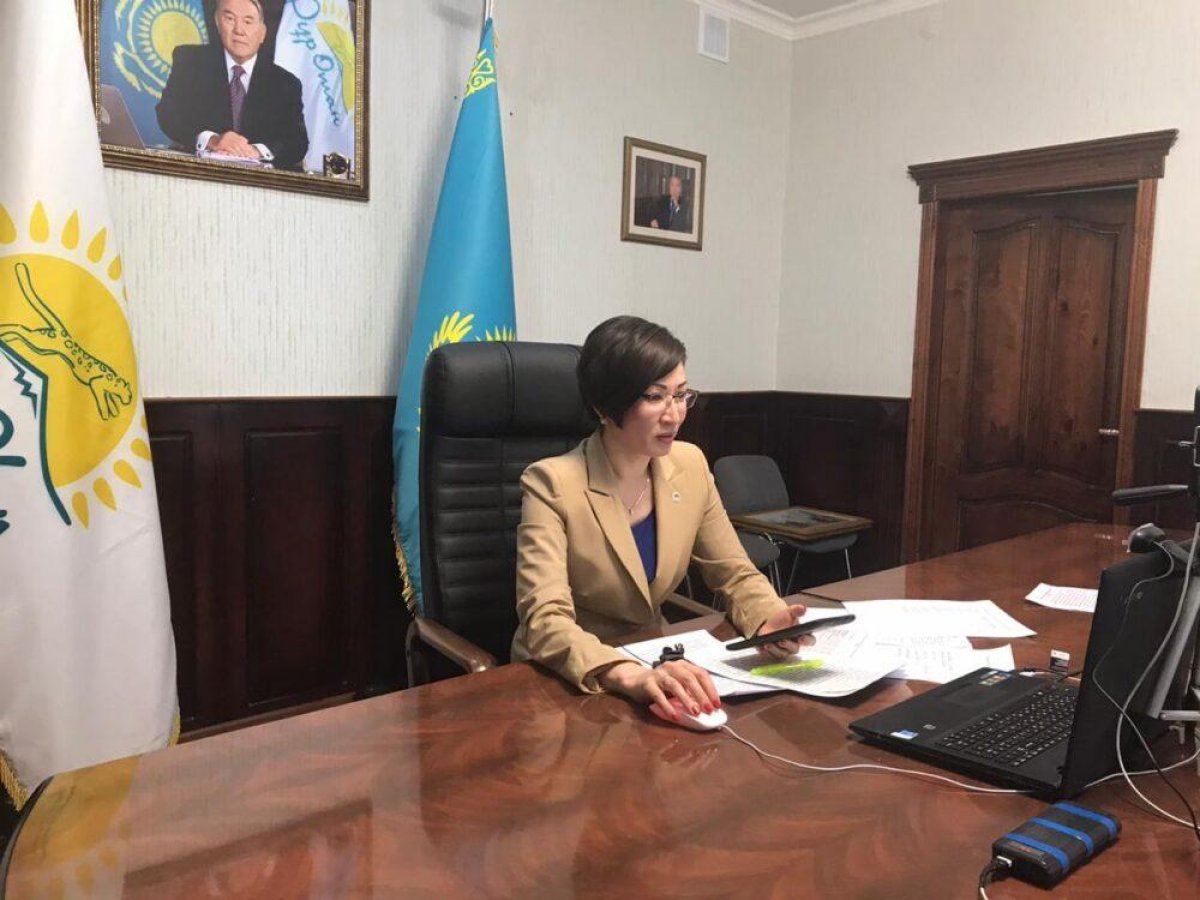 Просьбы о помощи: до 500 звонков в день принимает филиал партии Nur Otan в СКО