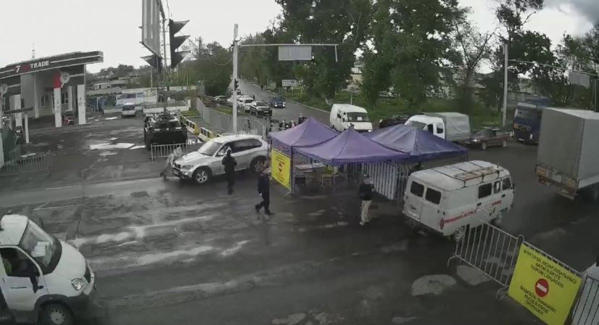 Пенсионер сбил полицейского в Алматы