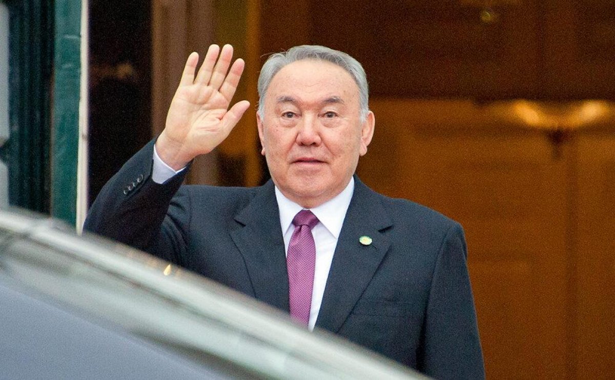 Нурсултан Назарбаев поздравил казахстанцев с 1 мая