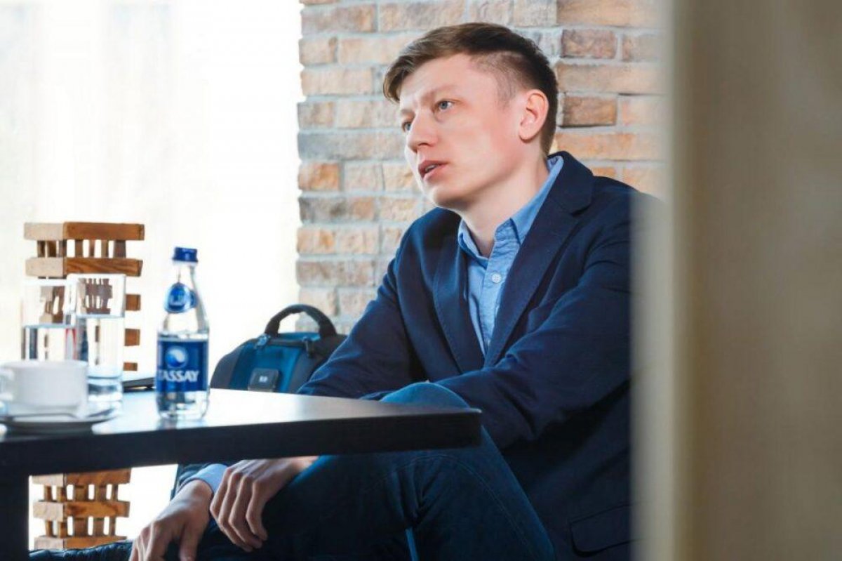 Опасно ли шутить про политику в Казахстане? Интервью с Ринатом Балгабаевым