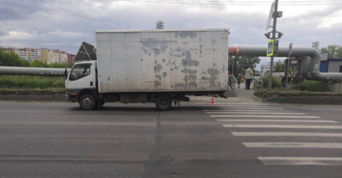 Разговаривал по телефону: за смертельный наезд на карагандинку осудили гражданина Узбекистана