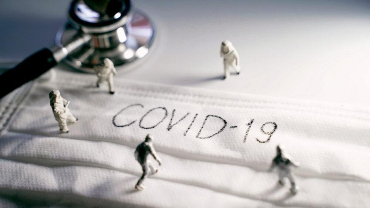 Третью волну COVID-19 прогнозирует специалист из США