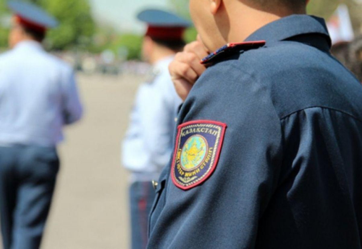 За конфликт с сельчанами осудили полицейских в Атырауской области