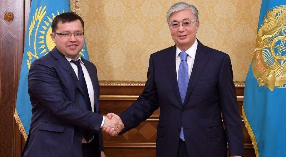Олжаса Худайбергенова освободили от должности внештатного советника Президента