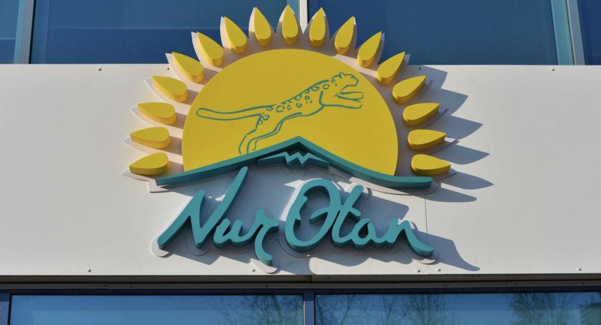 В Nur Otan пожаловались жильцы разваливающегося дома в Нур-Султане