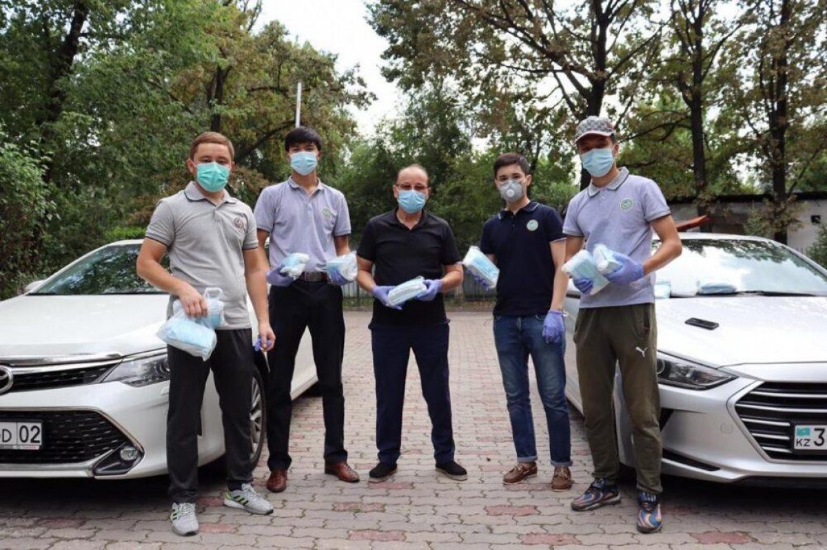 Алматинский филиал партии «Nur Otan» поздравляет всех казахстанцев со священным праздником мусульман Курбан айт