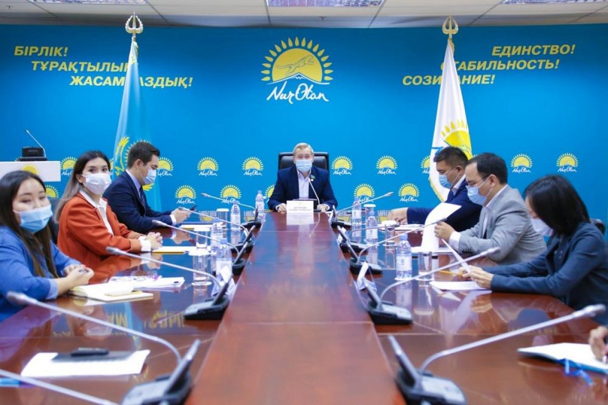 Пять проблем молодежи Казахстана озвучил МК Jas Otan