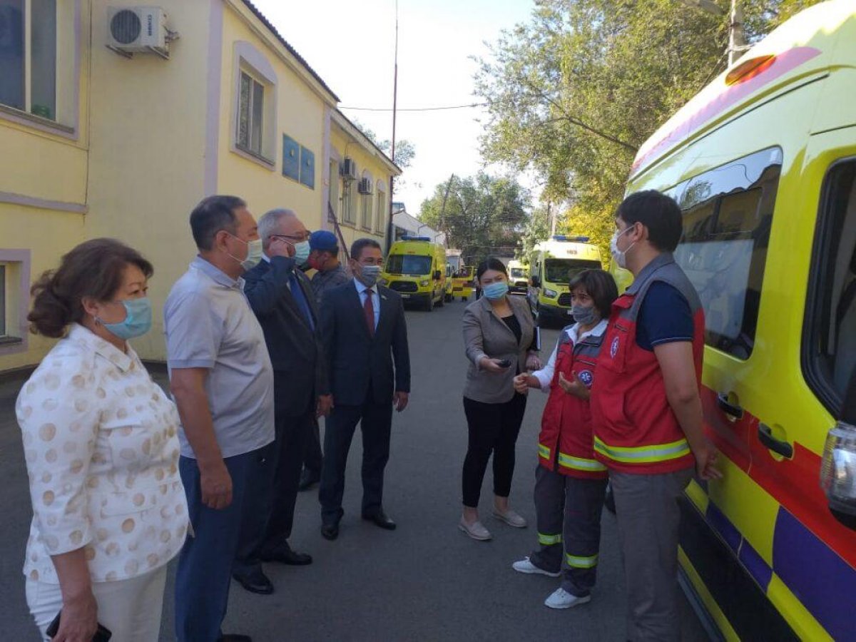 Сенатор: От профессионализма и оперативности врачей скорой помощи зависят здоровье и жизни наших граждан