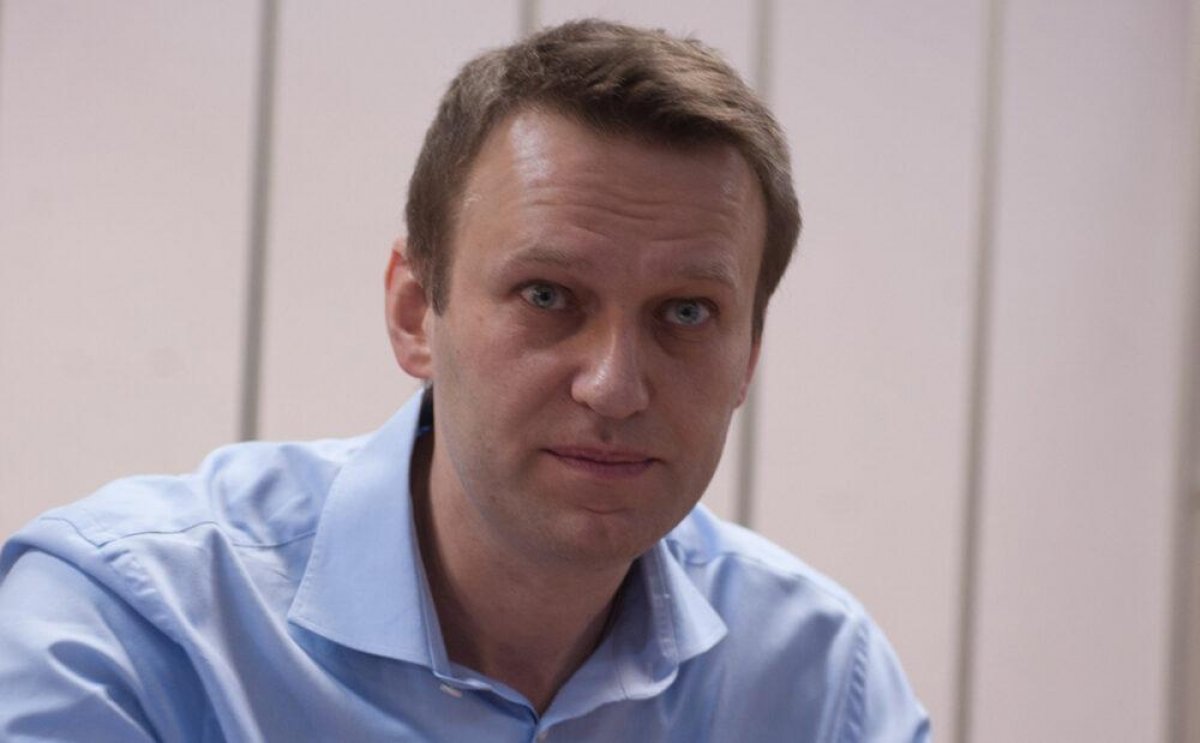 Химическое вещество нашли на одежде и волосах Навального