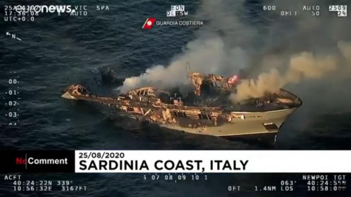 У берегов Италии загорелась и утонула яхта с казахстанскими туристами