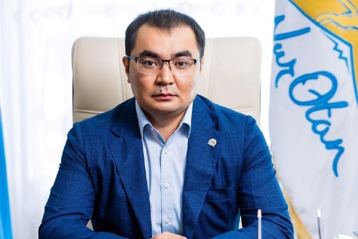 Секретарь партии А. Алденей: Более 82 тысяч человек проголосовали по бумажным бюллетеням