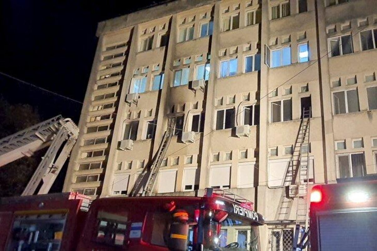 Зараженные коронавирусом погибли при пожаре в больнице Румынии