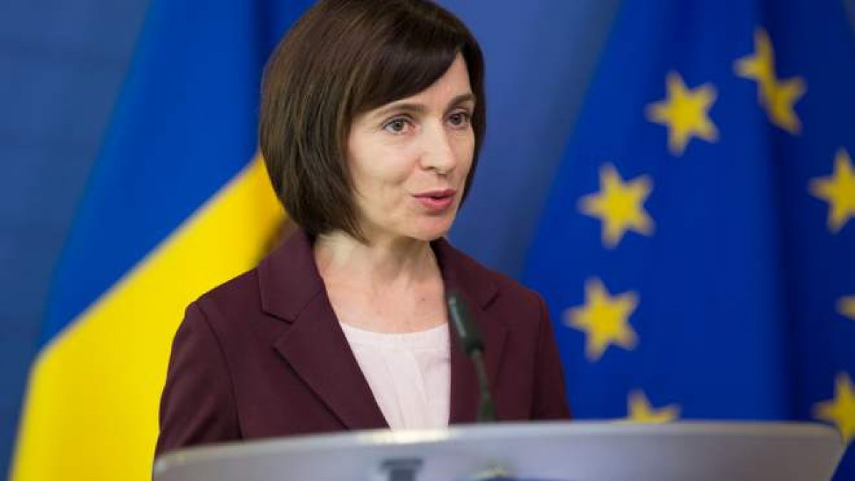 Экс-премьер победила на выборах президента Молдовы