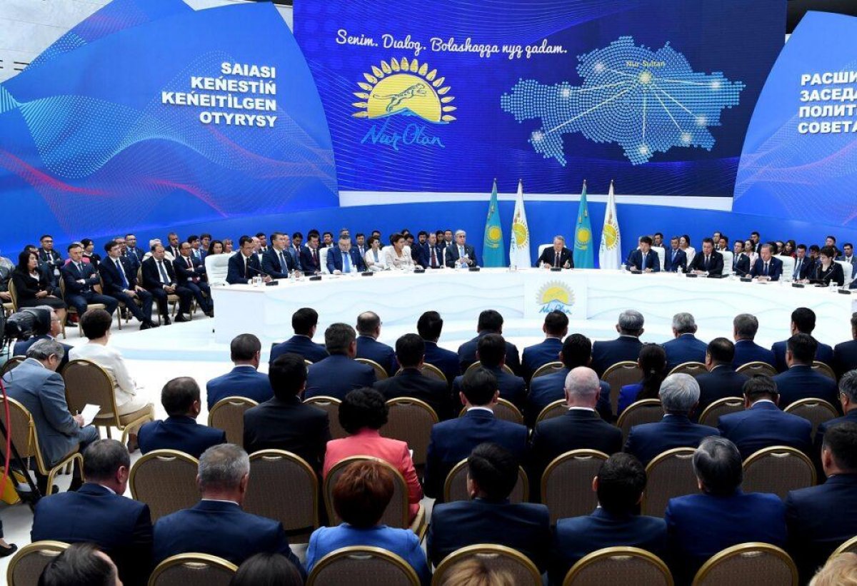 Заседание политического совета Nur Otan пройдет 23 ноября