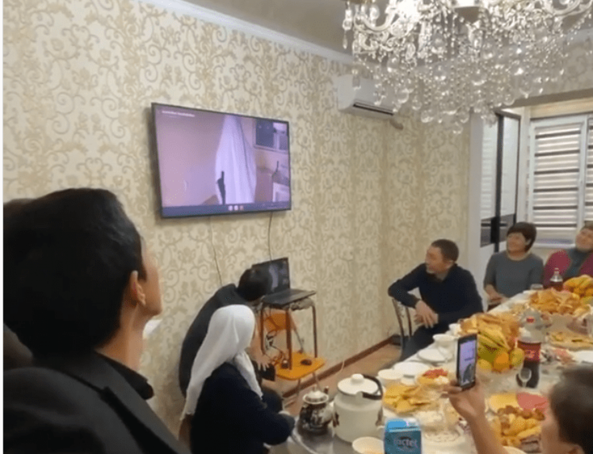 Онлайн-беташар прошел в Корее для родственников из Казахстана