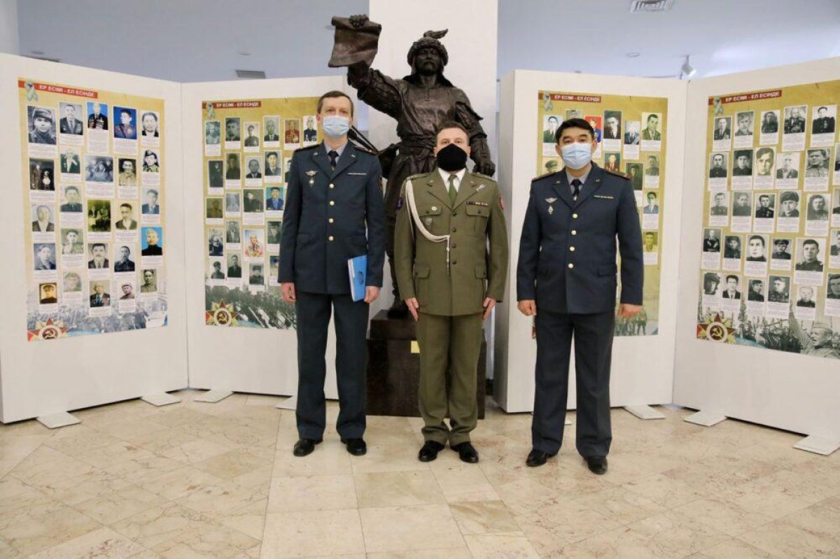 Могилы 56 воинов-казахстанцев нашли в Польше