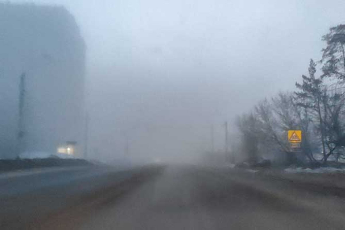 Штормовое предупреждение объявили в шести регионах Казахстана