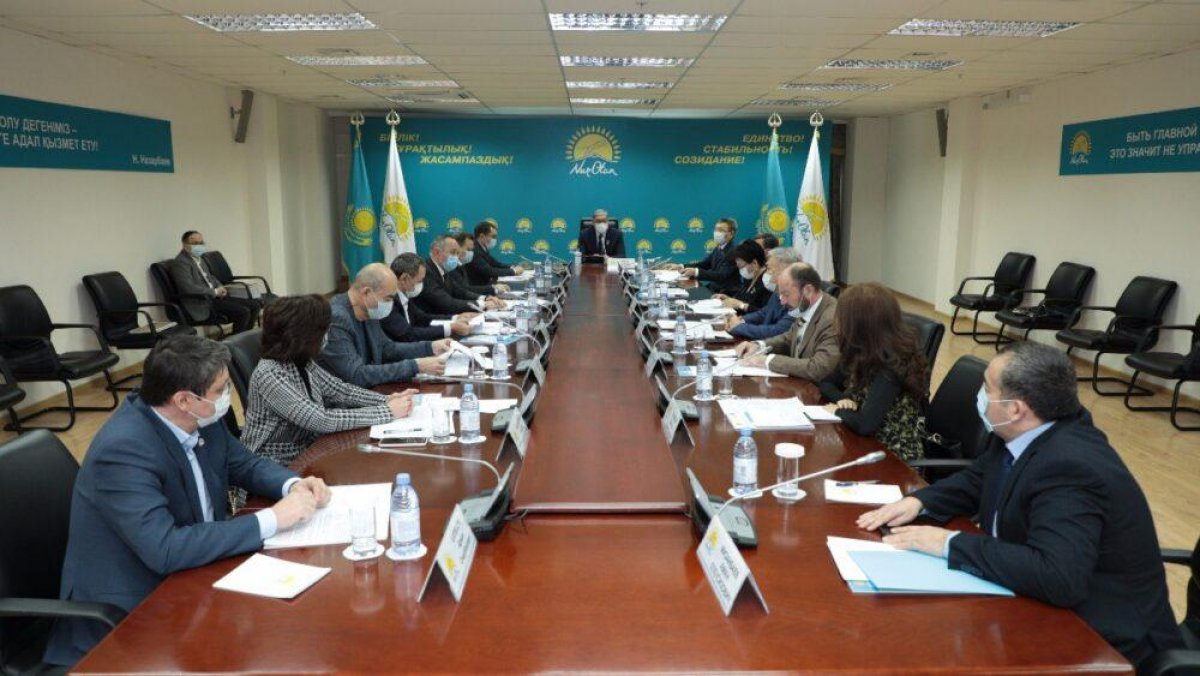 Подведены итоги деятельности Правового совета при партии Nur Otan за год