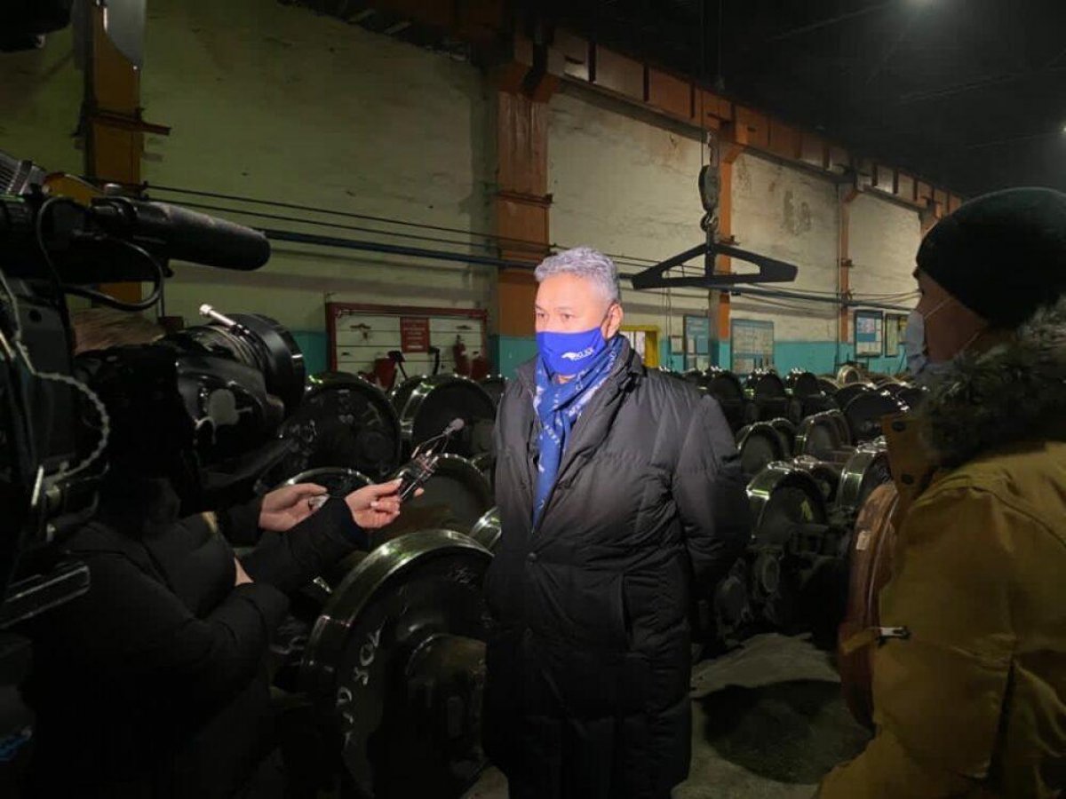 Перуашев встретился с работниками Акмолинского вагоноремонтного завода