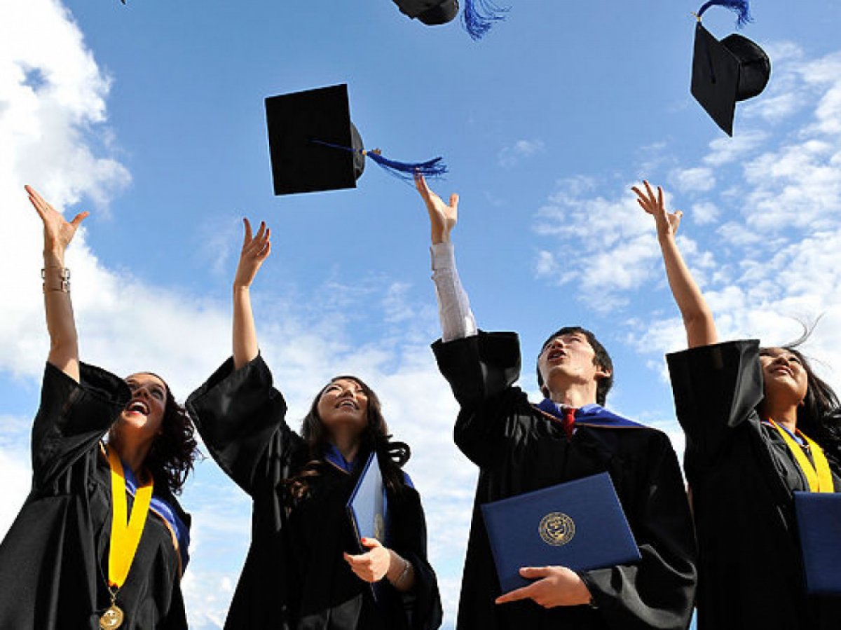 Партия НПК провела интернет-акцию «Я за бесплатное образование»