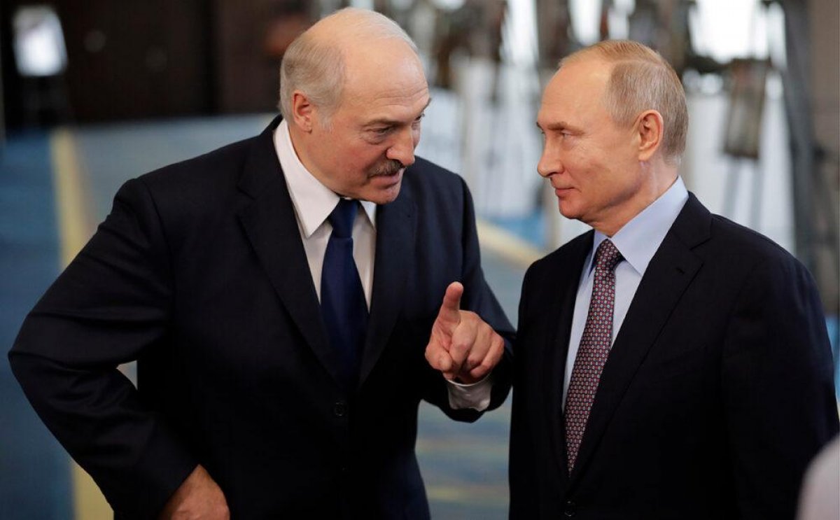 У Лукашенко не осталось друзей, кроме Путина