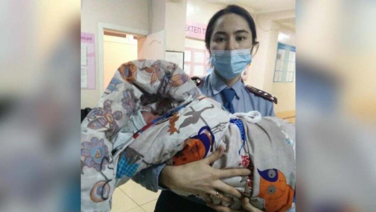 В СКО сотрудница полиции приняла экстренные роды