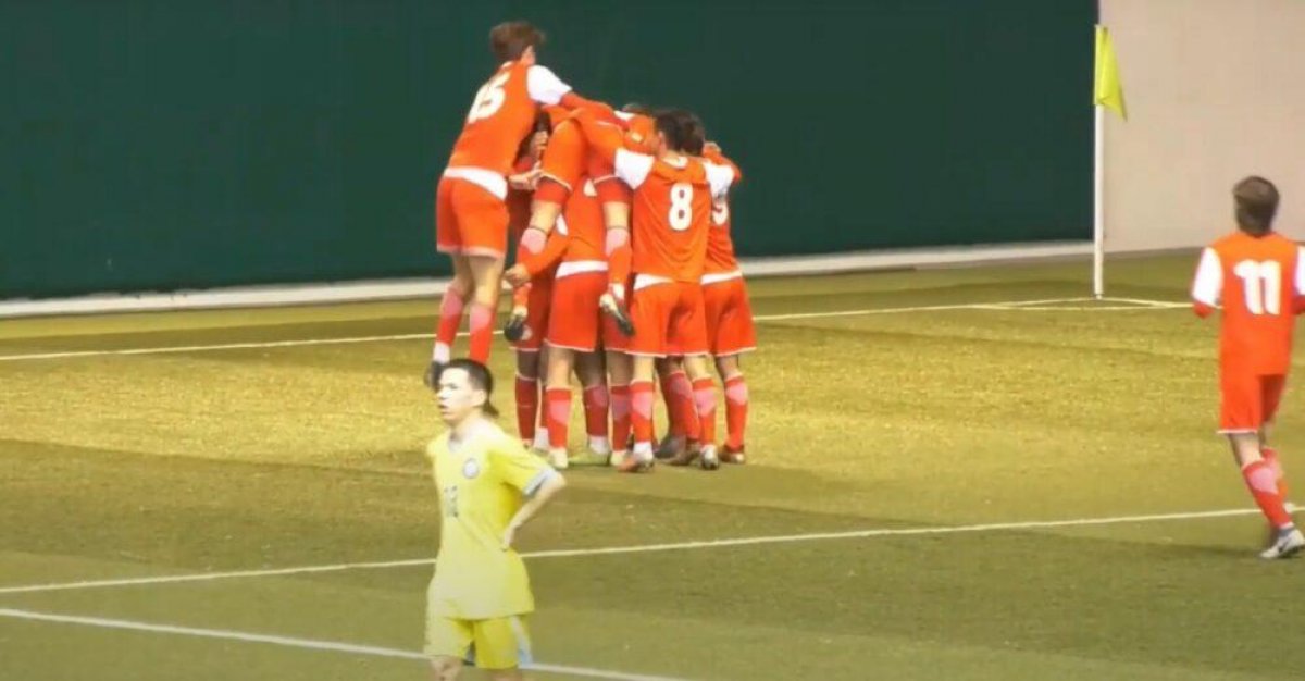 Юношеская сборная Казахстана проиграла сверстникам из Таджикистана со счетом 1:7