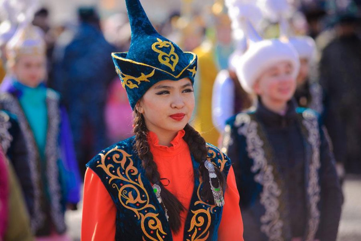 Kazakh people. Головной убор казахов. Национальная одежда Казахстана. Казахская Национальная одежда. Казахская нация.