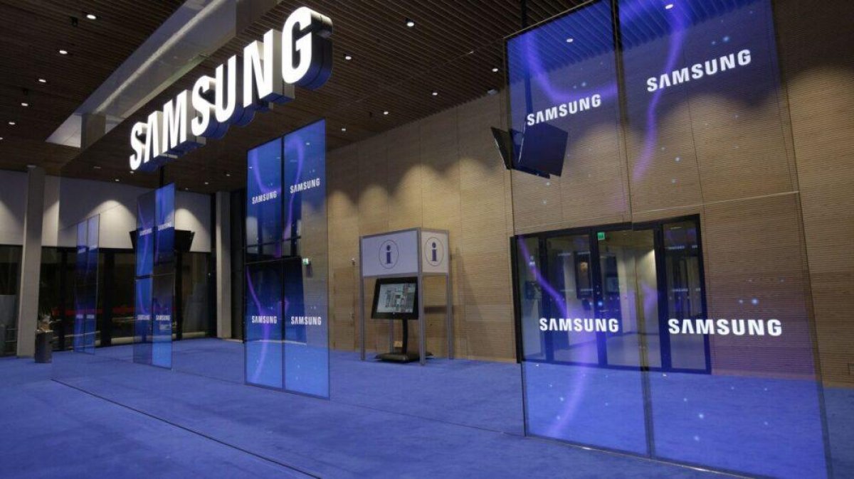 Samsung перестала выпускать обновления для ряда популярных смартфонов