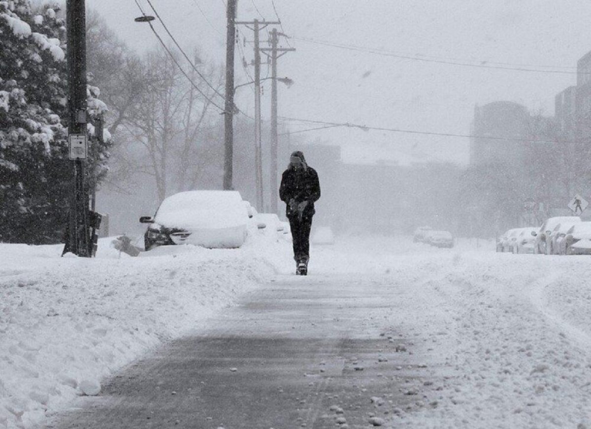В шести областях Казахстана объявили штормовое предупреждение