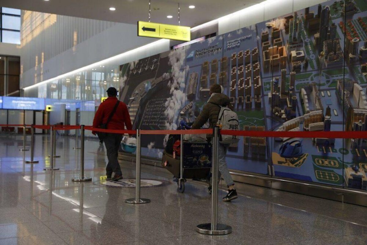 327 казахстанцев вернулись на родину без ПЦР-справок