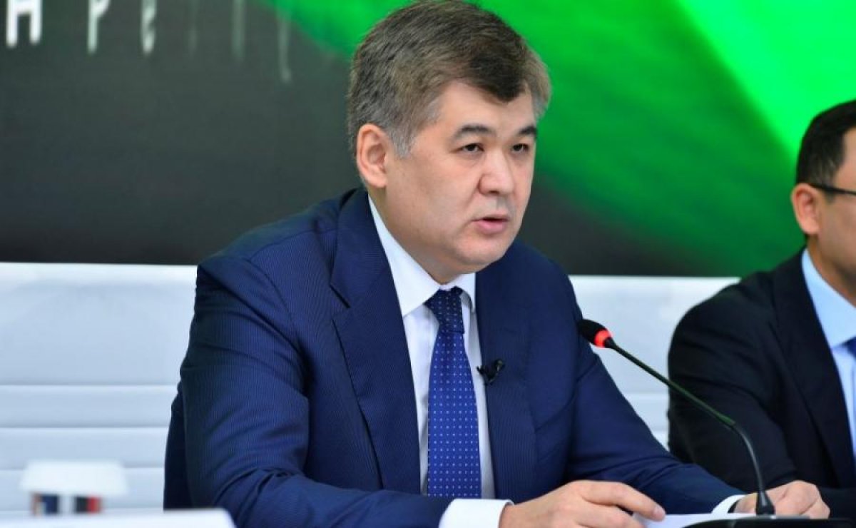 Экс-главе Минздрава Елжану Биртанову вновь продлили арест