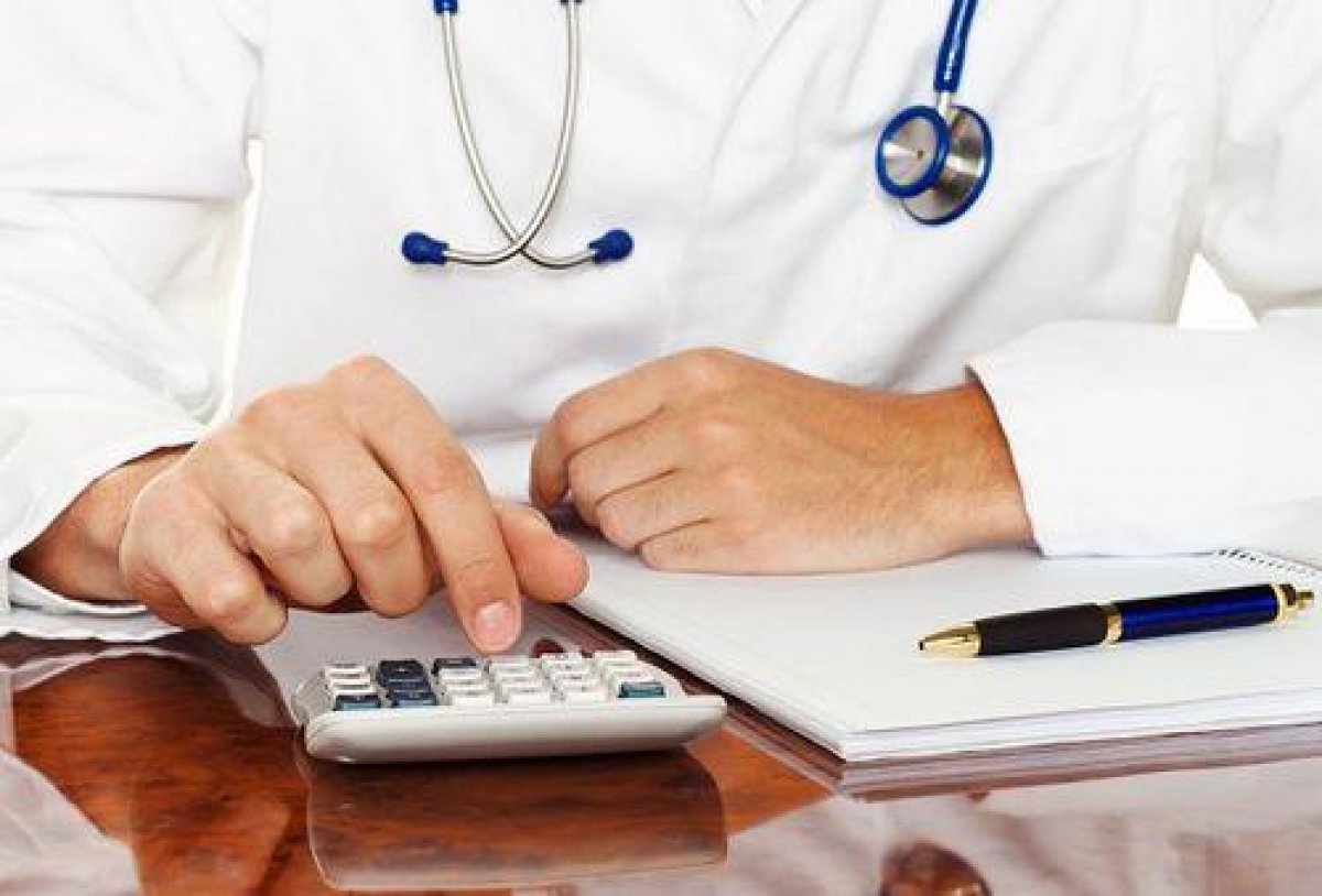 В Казахстане пересмотрят цены на медуслуги