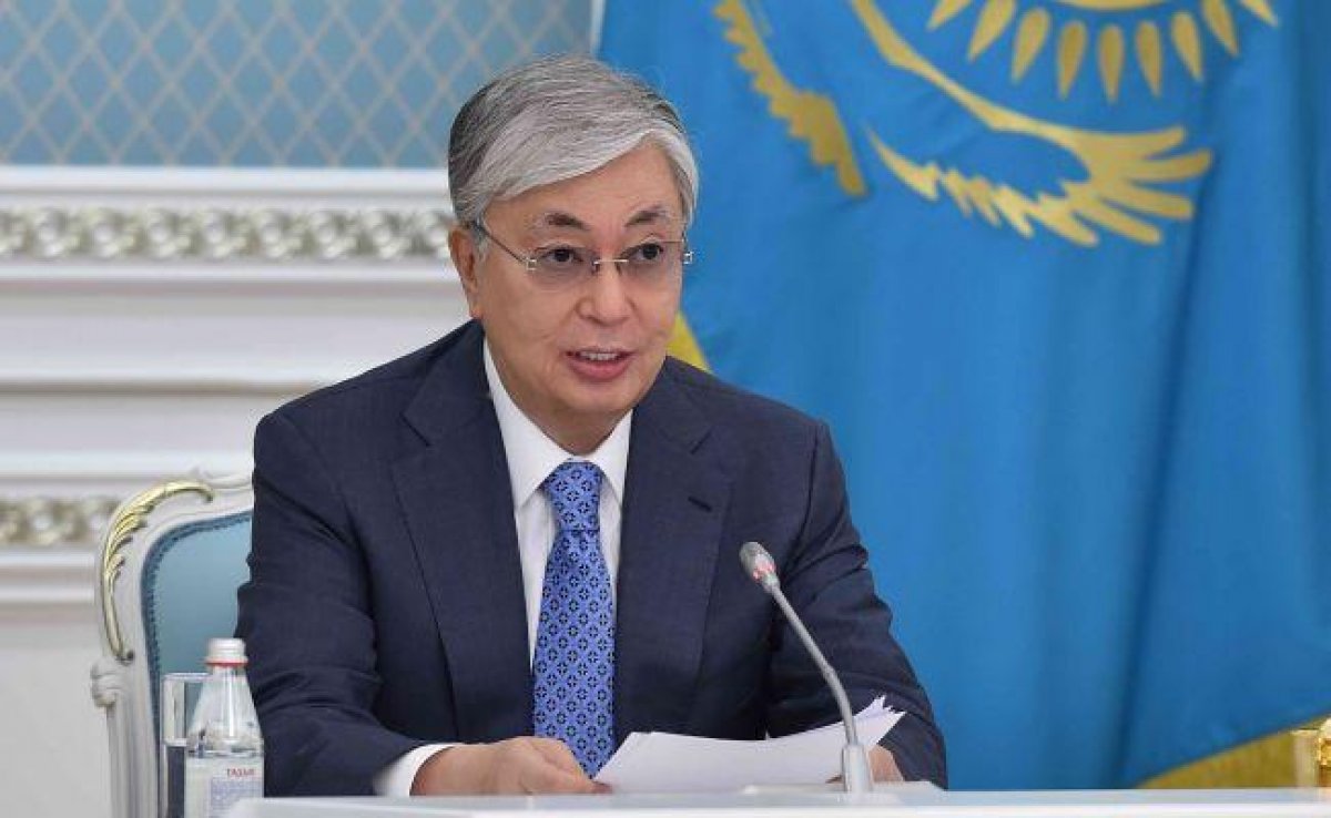 Токаев поздравил казахстанцев с праздником Көрісу күні