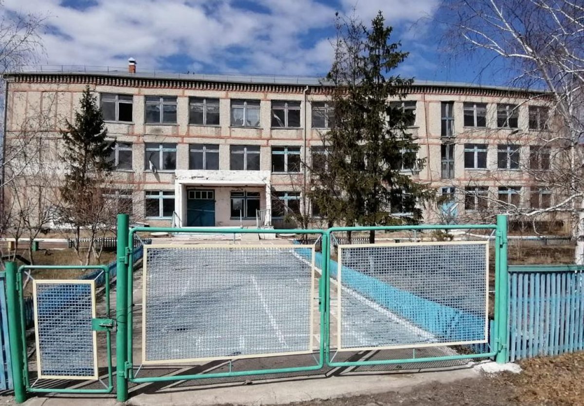 Nur Otan решил проблему с аварийной школой в одном из сел Акмолинской области
