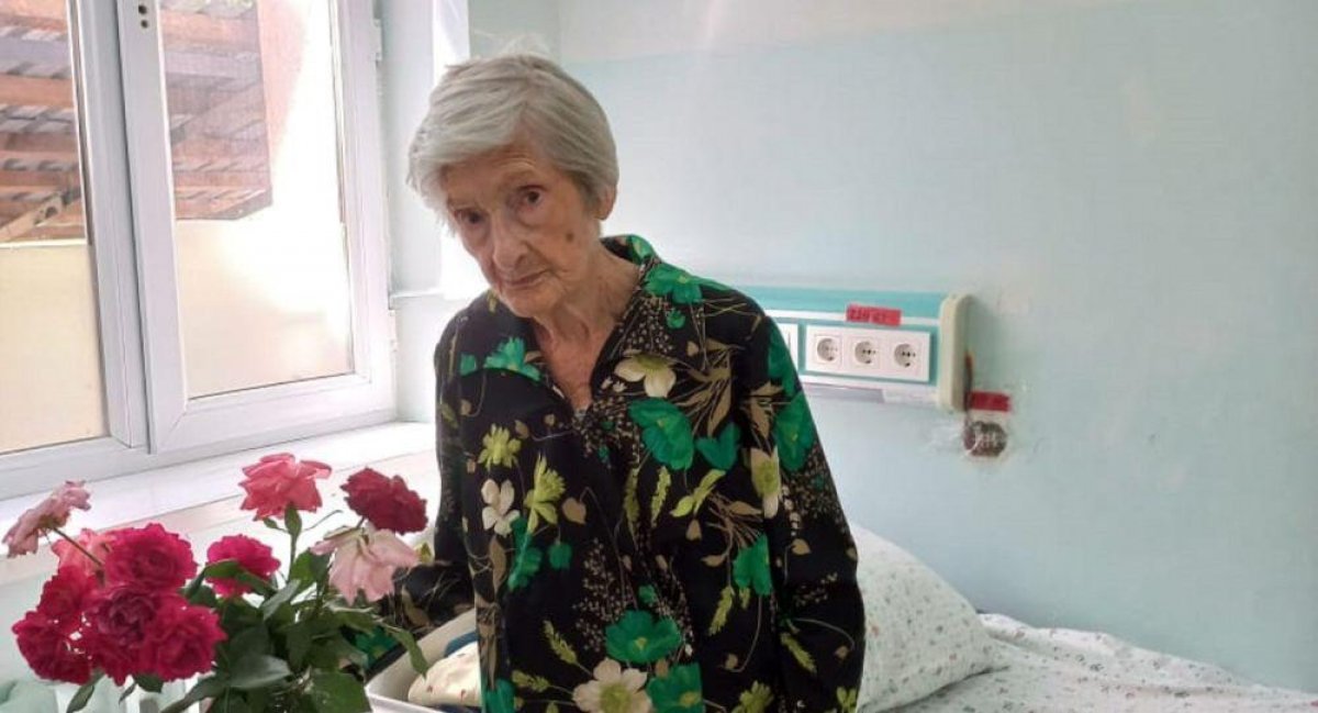 99-летняя ветеран ВОВ смогла победить коронавирус в Казахстане. И вызвала шквал лайков в соцсети