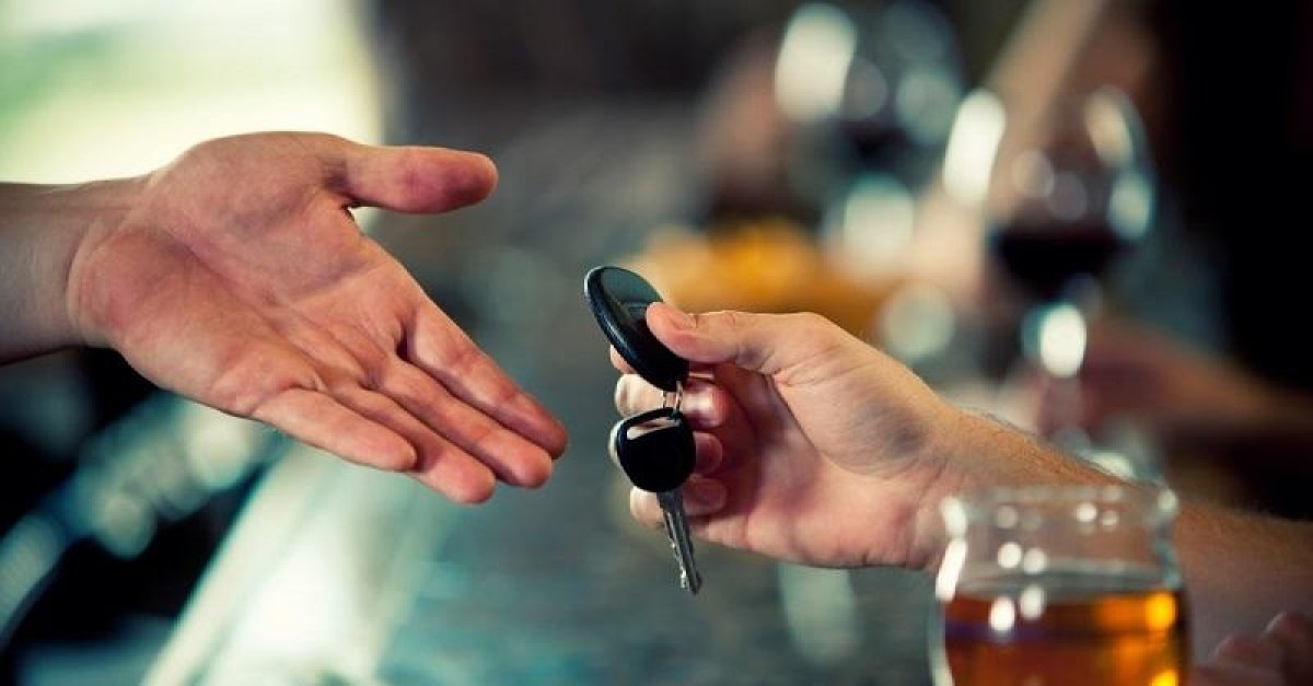 Павлодарский депутат попался пьяным за рулем: его друг-судья взял самоотвод по этому делу